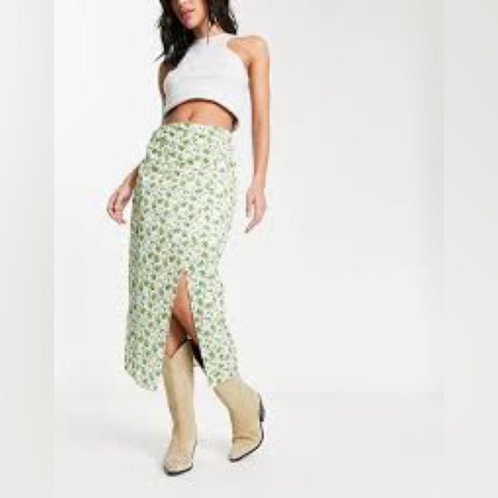 Zara Floral Print Midi Skirt - Green and White